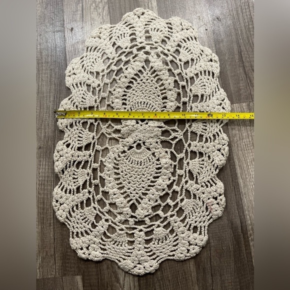 Crochet handmade table runner cloth Cottagecore decor macrame boho shabby chic - Picture 4 of 6
